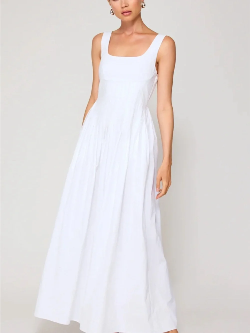 Line and Dot White Sleeveless Romper with Pintuck Bodice - XSmall - Picture 4 of 9